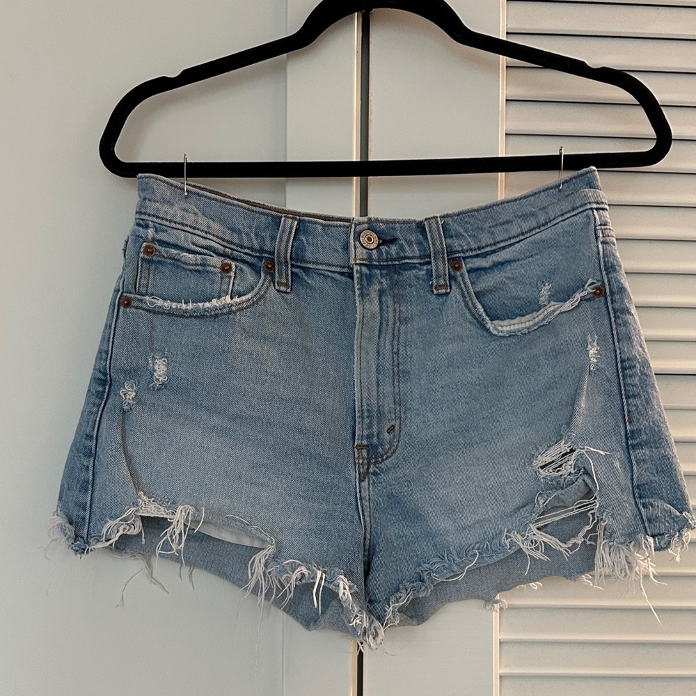 Abercrombie&Fitch High Rise Mom Shorts